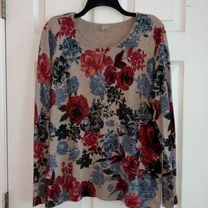 Chico’s lightweight floral sweater. EUC black,red,blue,tan Size 2 or 14/large